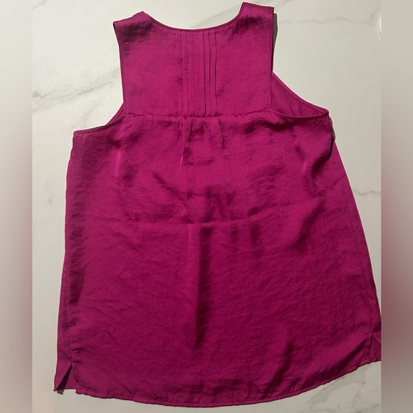 Maeve Anthropologie Sleeveless Top V-
Neck Blouse Pink Size 2 - Picture 5 of 5